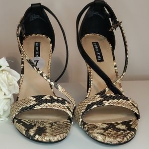 Snakeskin Detail Strap Sandles